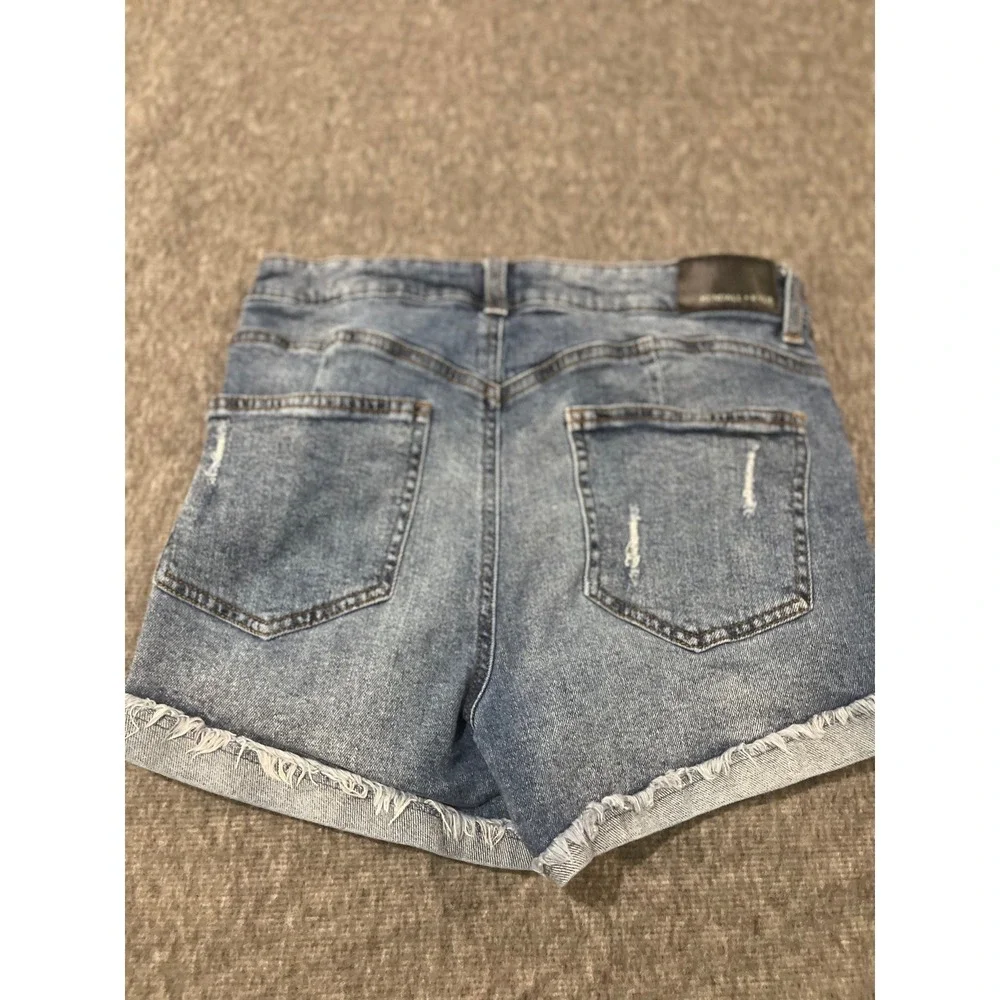 Kendall & Kylie unleash your